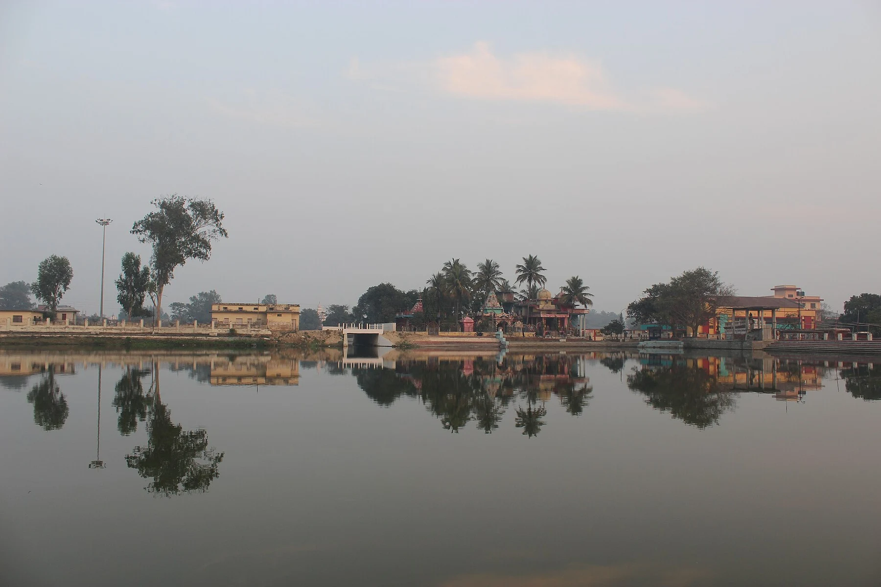 Bassin de Dhanush Sagar