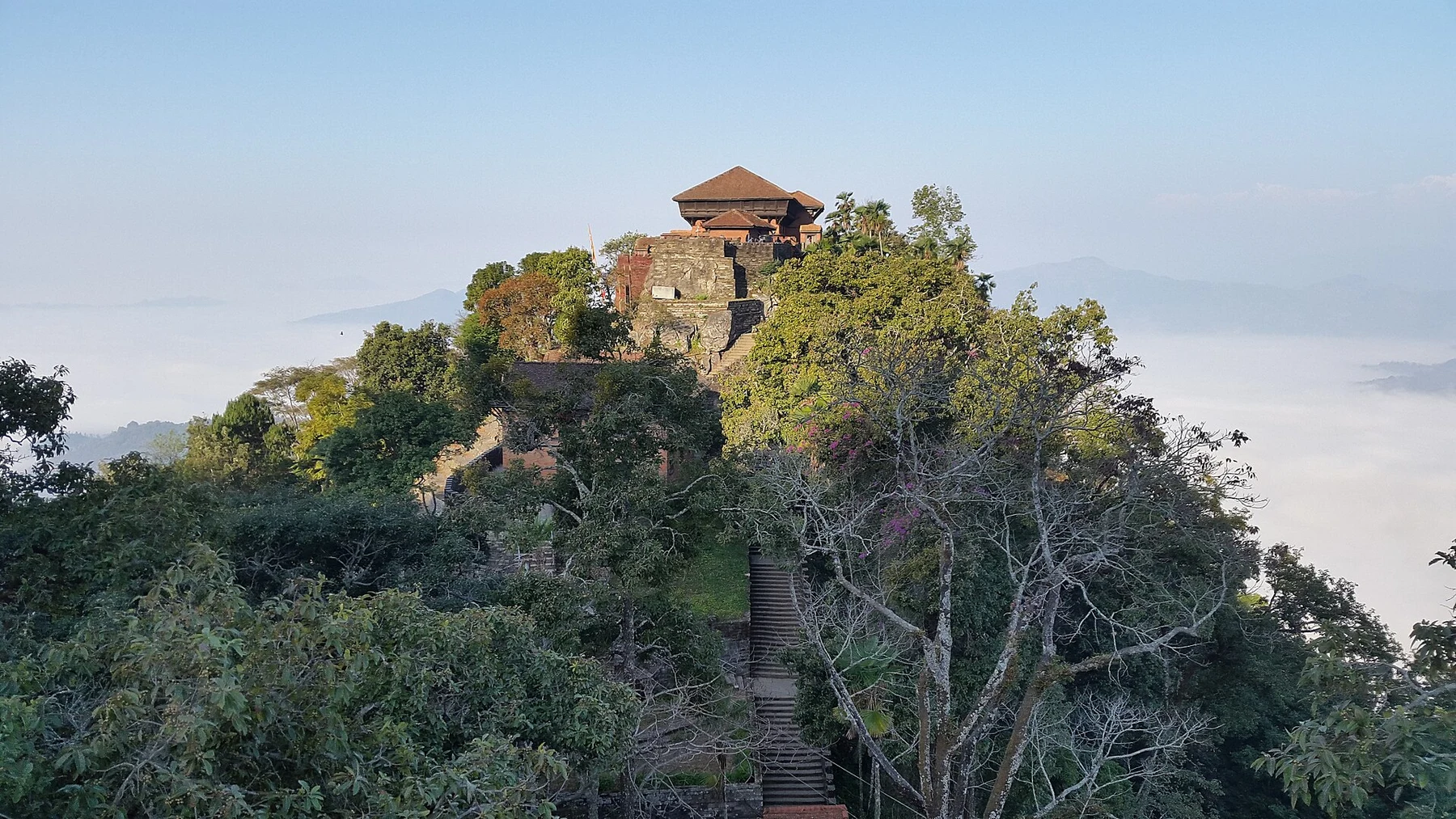 Palais de Gorkha photographié avant le séisme de 2015