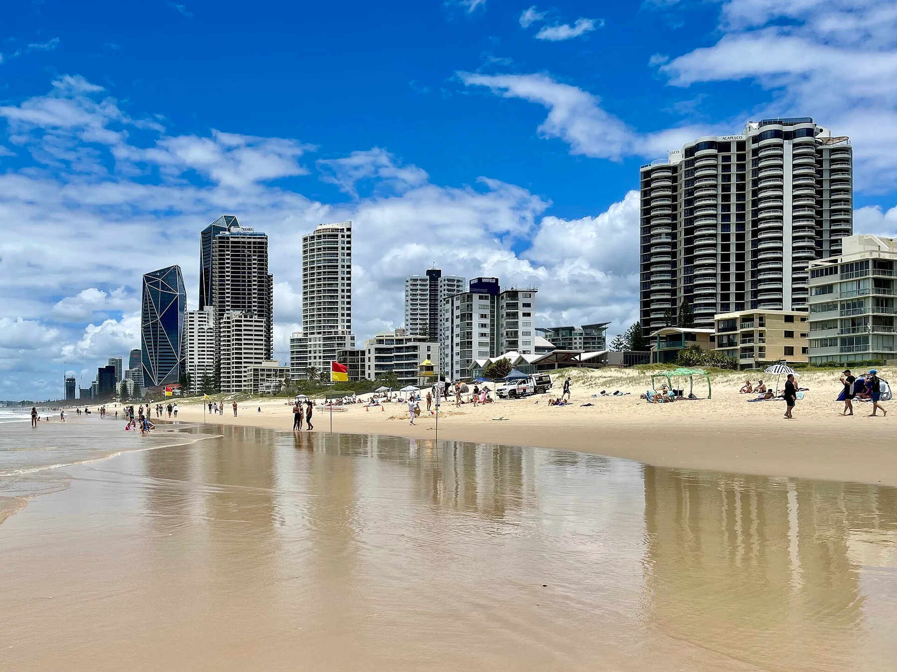 Plage de Surfers Paradise