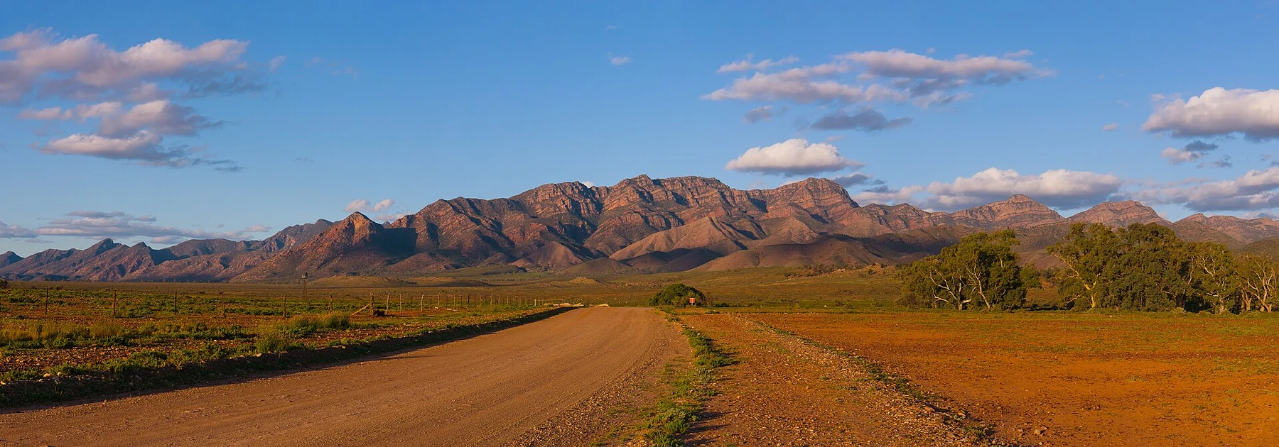 Wilpena Pound — Ikara