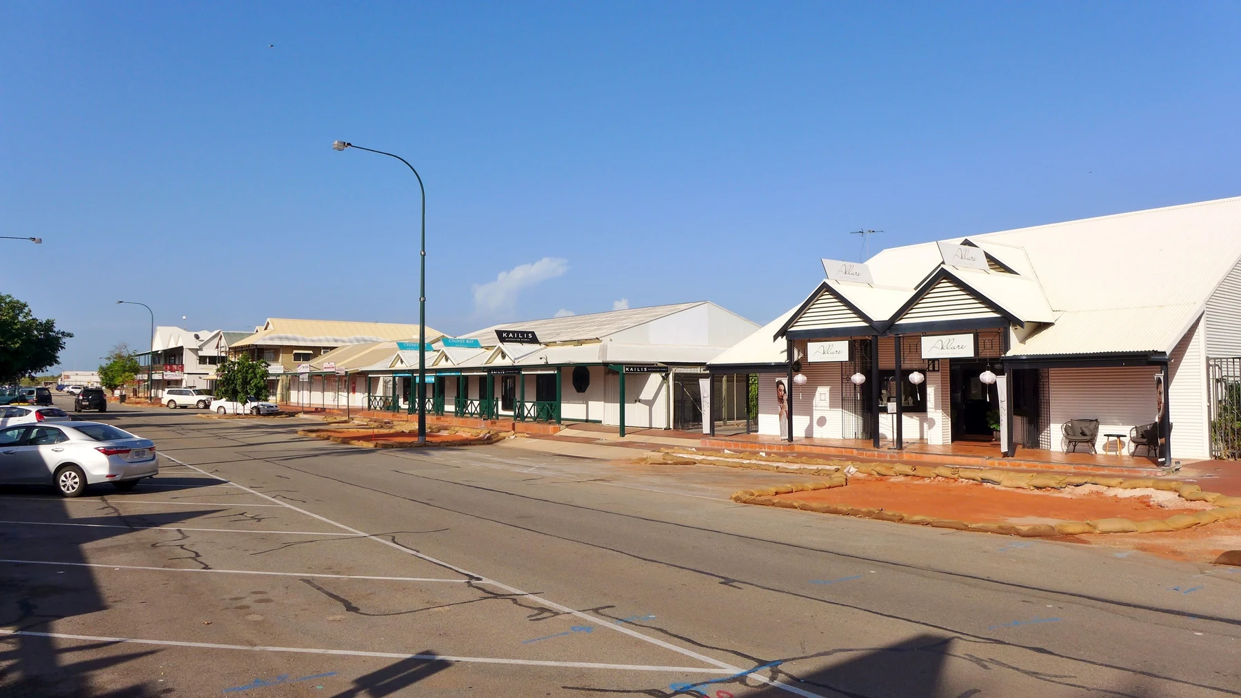 Façades de Dampier Terrace dans Chinatown à Broome, en janvier 2019.
