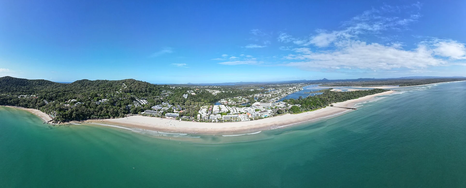 Plage principale de Noosa