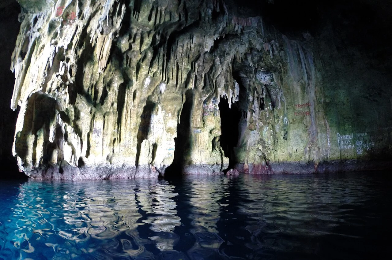 Swallows Cave